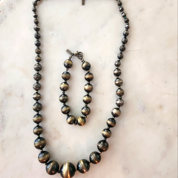 Vintage Alabaster 24” Necklace and matching 8" With Brass Toned Beads - Picture 2 of 2